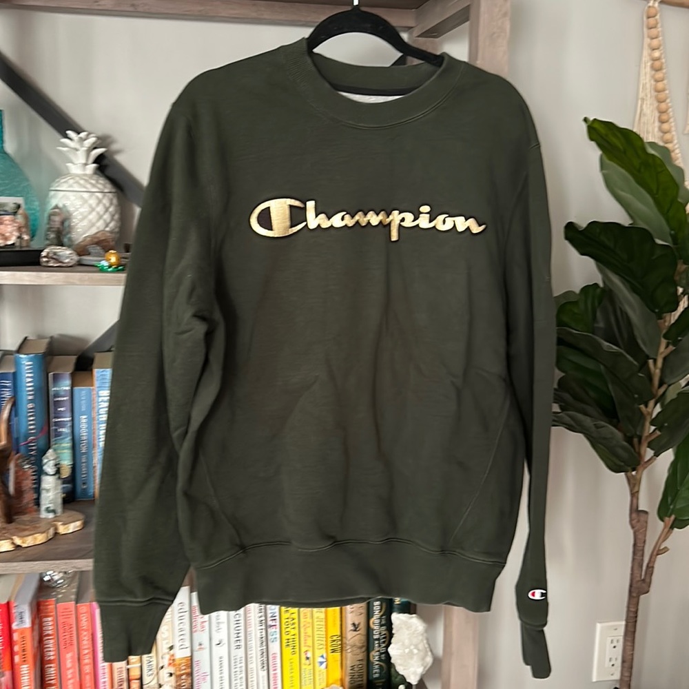 Champion // Green & Gold Sweatshirt